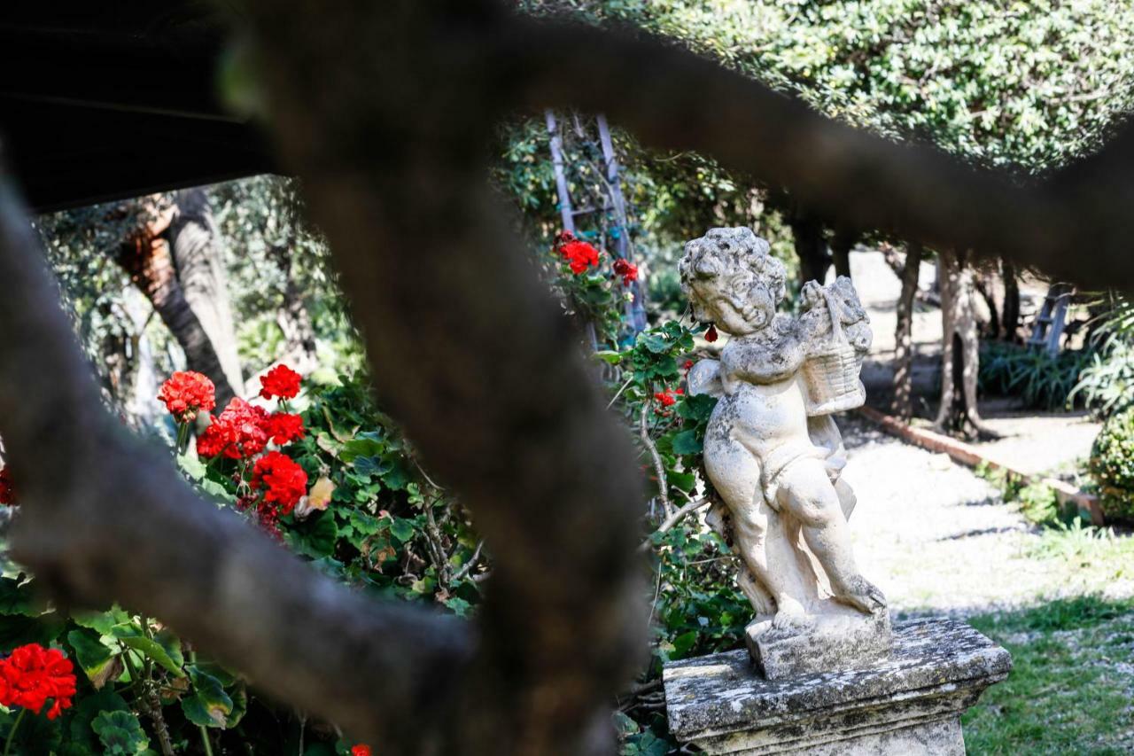 Ngonia Bay Boutique Hotel Milazzo Exterior photo